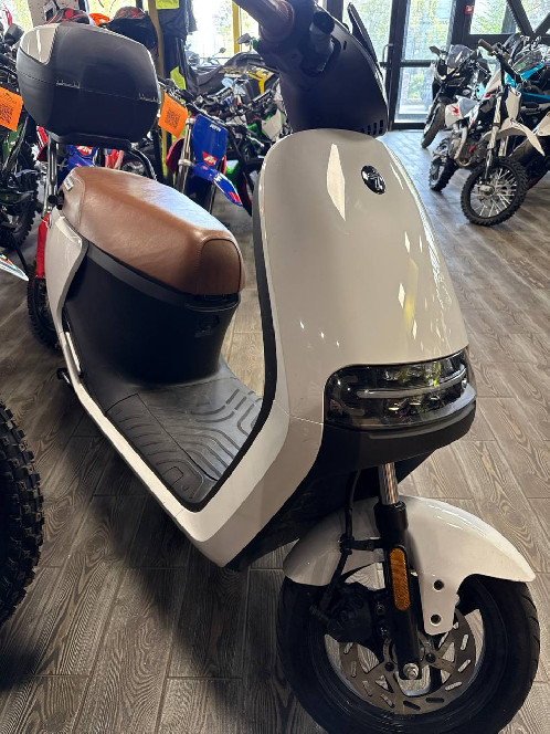 Електроскутер SEGWAY-Ninebor E110L, 2023 р. Б/У (2505 км)