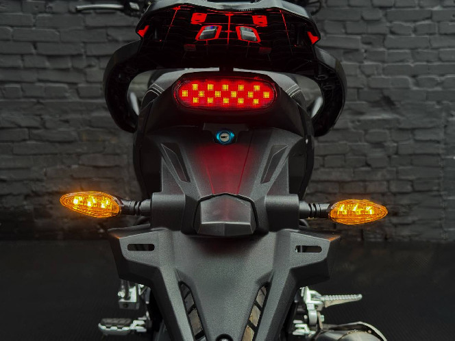 Мотоцикл SPARK SP300T-10