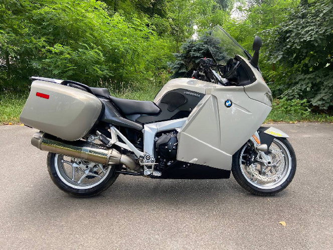 Мотоцикл BMW K 1200 GT 2007 год, б/у (56 000 км)