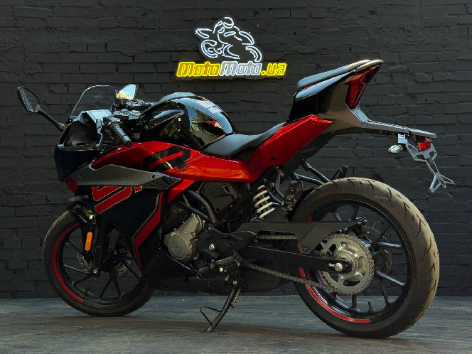 Мотоцикл CFMOTO 250SR LITE