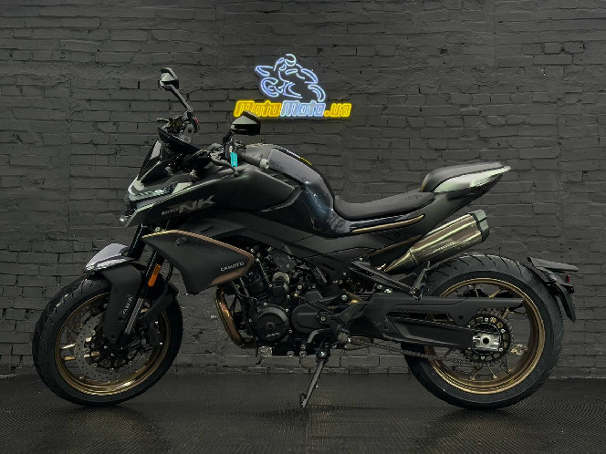 Мотоцикл CFMOTO 800NK Advanced
