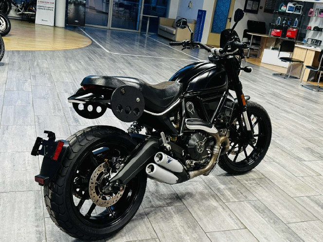 Мотоцикл DUCATI SCRAMBLER 800 2017 рік, б/у (28 000 км)
