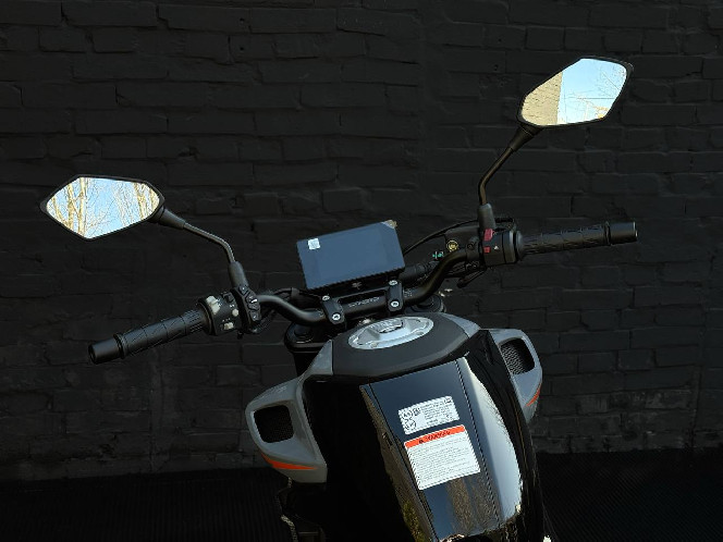 Мотоцикл CFMOTO 300NK