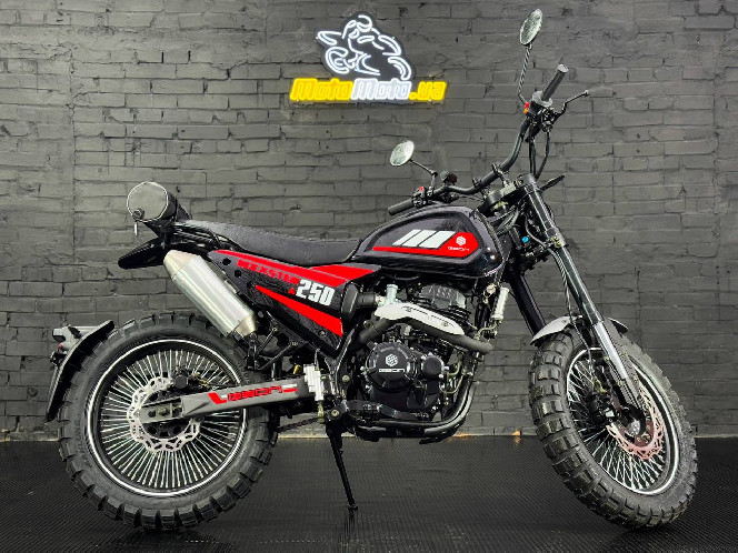 Мотоцикл GEON ROCKSTER 250 (SOHC 17/17 On-Road)