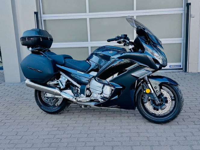 Мотоцикл YAMAHA FJR 1300 2018 рік, (58000 км) б/у