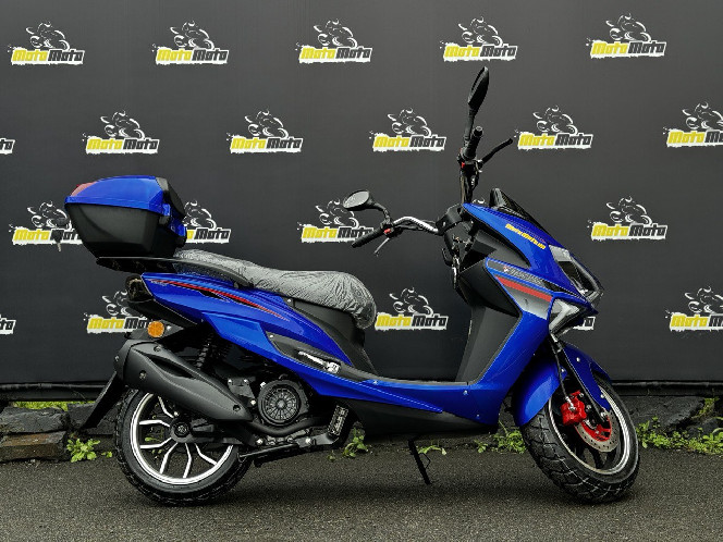 Скутер SPARK SP150S-18