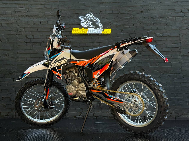 Мотоцикл BSE J3 ENDURO (175FMM)