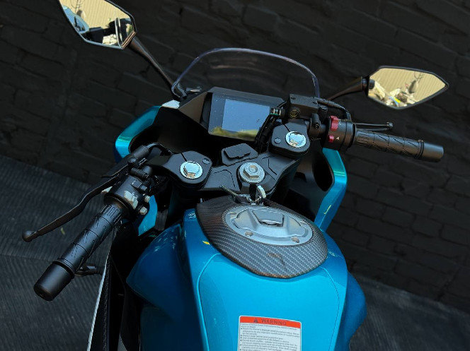 Мотоцикл CFMOTO 250SR LITE