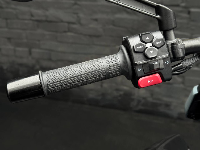 Мотоцикл CFMOTO 675NK