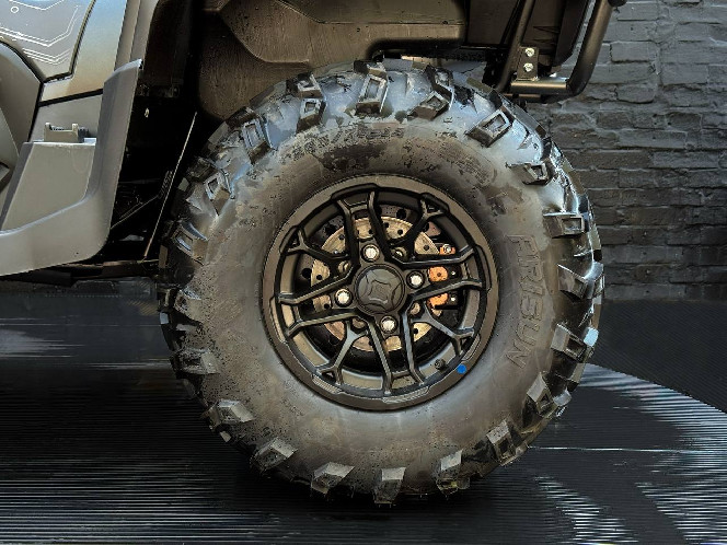 Квадроцикл LONCIN XWOLF700L