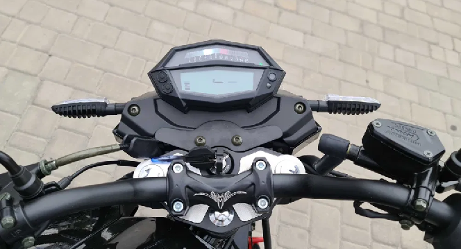 Мотоцикл ML 200 Shark