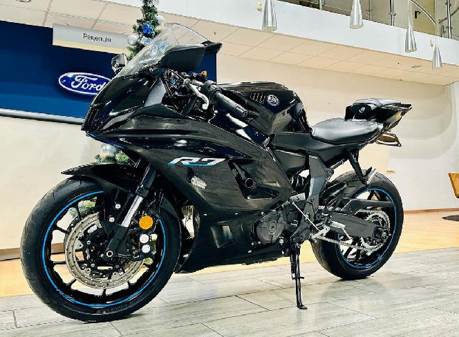 Мотоцикл YAMAHA YZFR7 2022 рік, б/у (6 000 км)