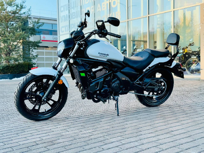Мотоцикл KAWASAKI Vulcan 650 2017 рік, (24000 км) б/у