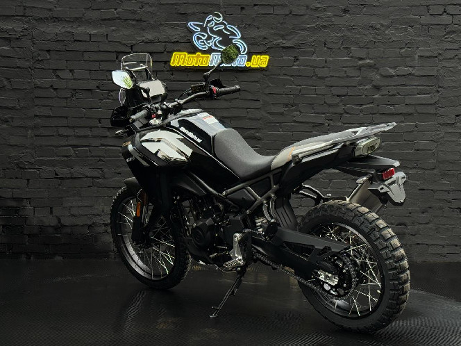 Мотоцикл CFMOTO 450MT