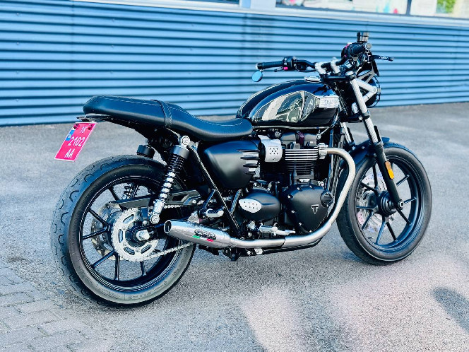 Мотоцикл TRIUMPH MOTORCYCLE STREET TWIN, 2018 рік, (12.000 км) б/у