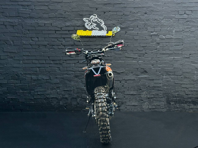 Мотоцикл SPARK SP300CR-5
