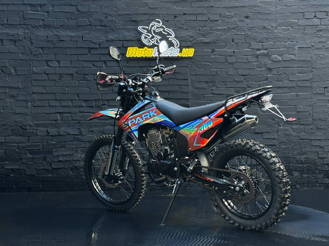 Мотоцикл SPARK SP300CR-5