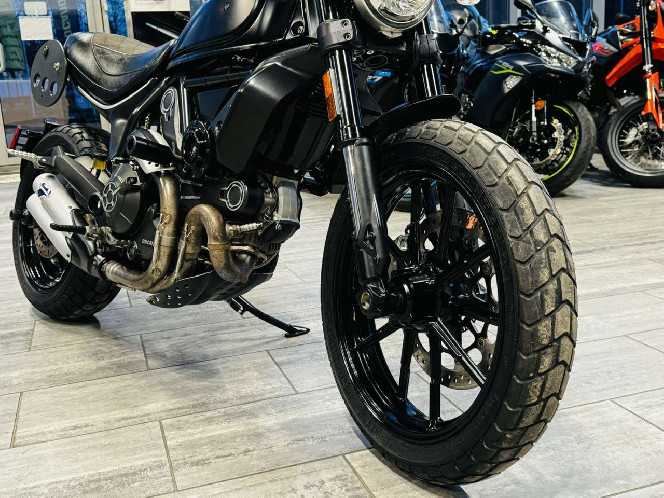 Мотоцикл DUCATI SCRAMBLER 800 2017 рік, б/у (28 000 км)