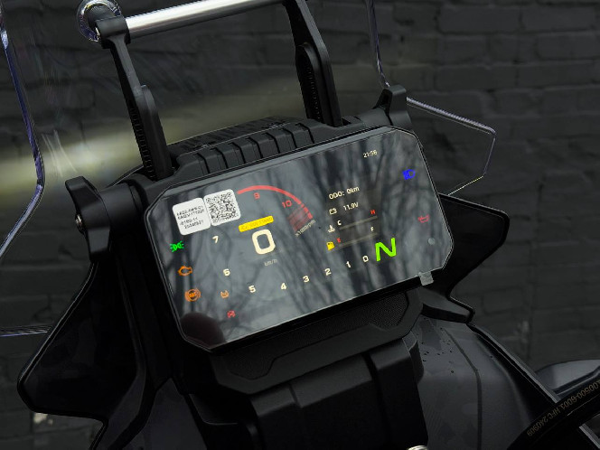 Мотоцикл CFMOTO 450MT