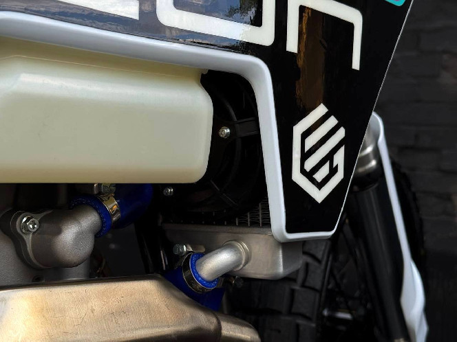 Мотоцикл GEON DAKAR GNX 300 YBS Motard Carb 17/17 МКПП 6 K27