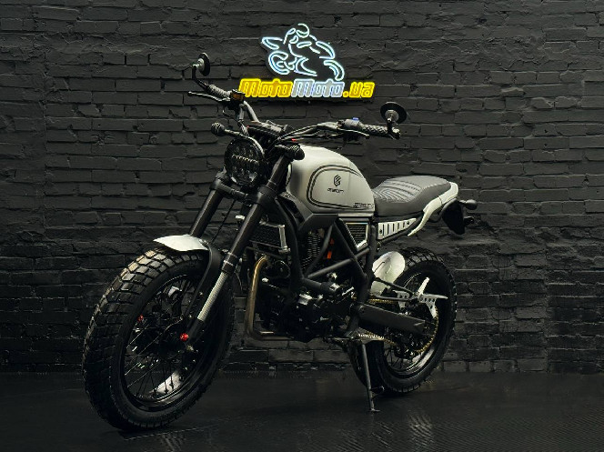 Мотоцикл GEON SCRAMBLER (300 FE 17/17 МКПП 6 II)
