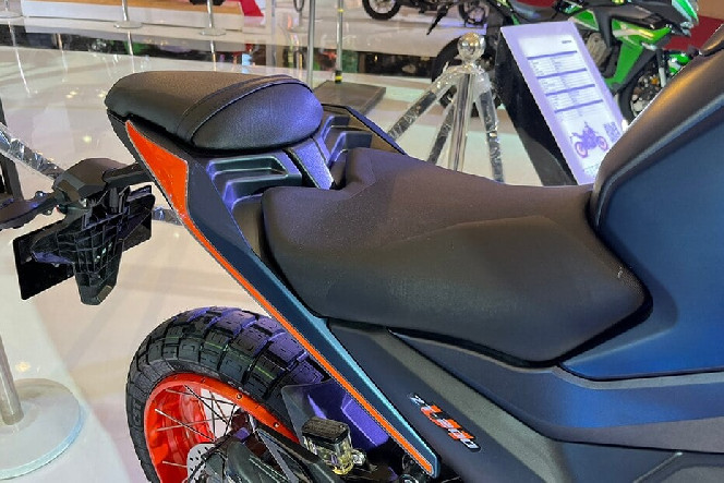 Мотоцикл ZONTES ZT200 U1