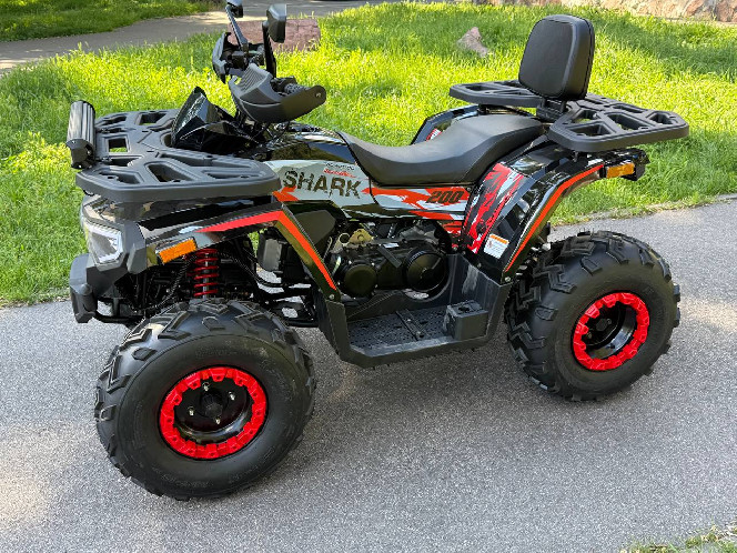 Квадроцикл FORTE Shark III 200