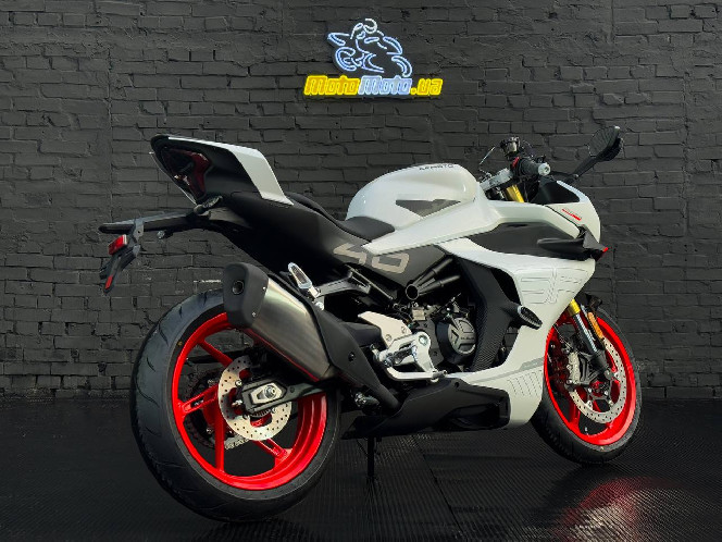Мотоцикл CFMOTO 450SR