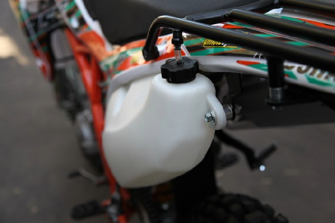 Мотоцикл BSE J4 ENDURO
