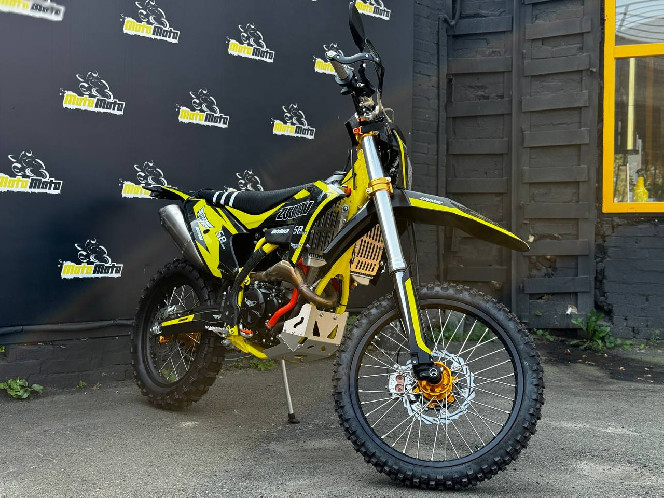 Мотоцикл ZUUMAV S8 FULL PRO (S8-KE300)