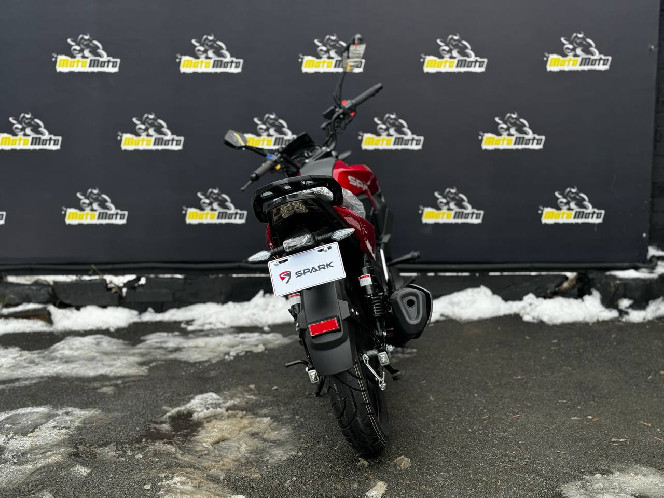 Мотоцикл SPARK SP200R-32