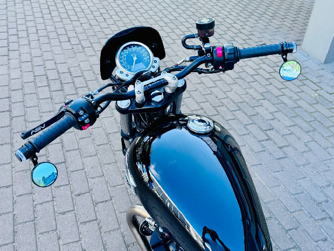 Мотоцикл TRIUMPH MOTORCYCLE STREET TWIN, 2018 рік, (12.000 км) б/у