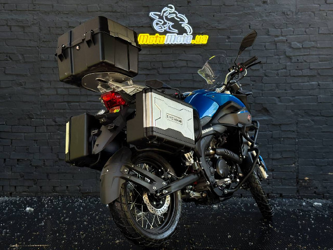 Мотоцикл CYCLONE RX3