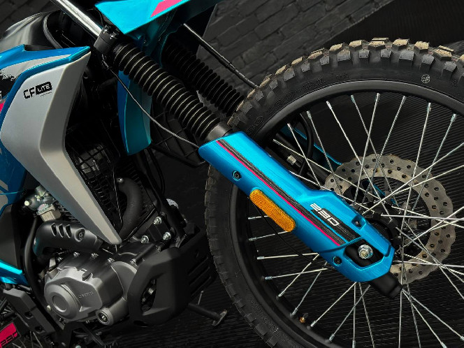 Мотоцикл CFMOTO 230 LITE DUAL