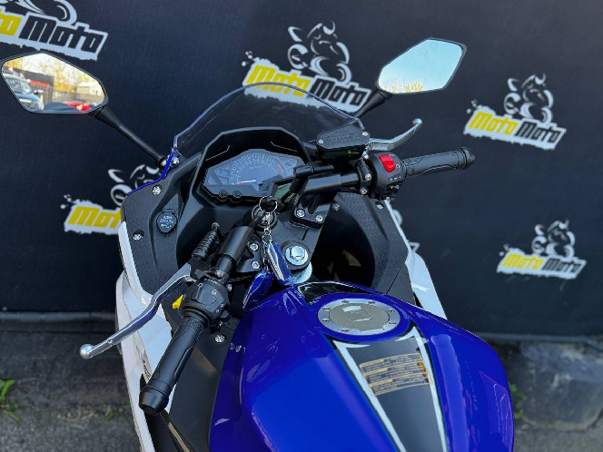 Мотоцикл ML 250 CBR (REPSOL)