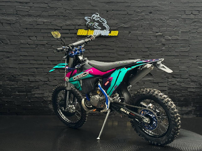 Мотоцикл GEON DAKAR GNX 250 2T Carb 21/18 МКПП-6  К16