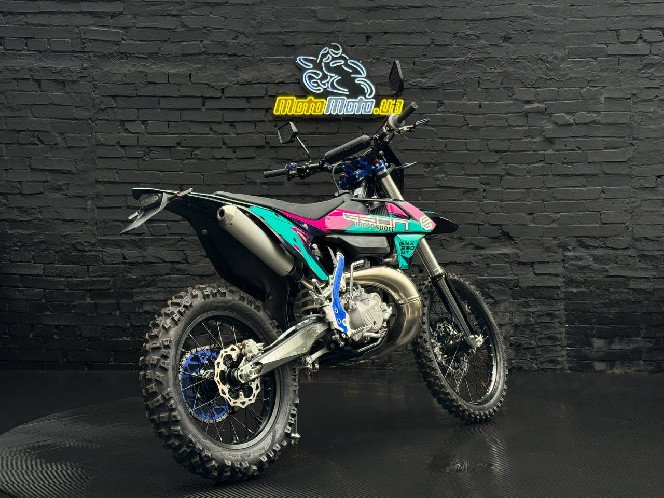 Мотоцикл GEON DAKAR GNX 250 2T Carb 21/18 МКПП-6  К16