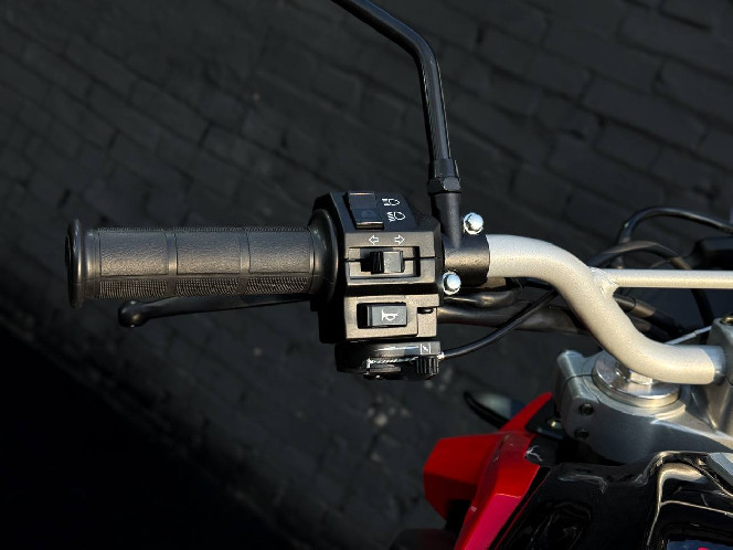 Мотоцикл LONCIN LX300GY-A DS2 PRO