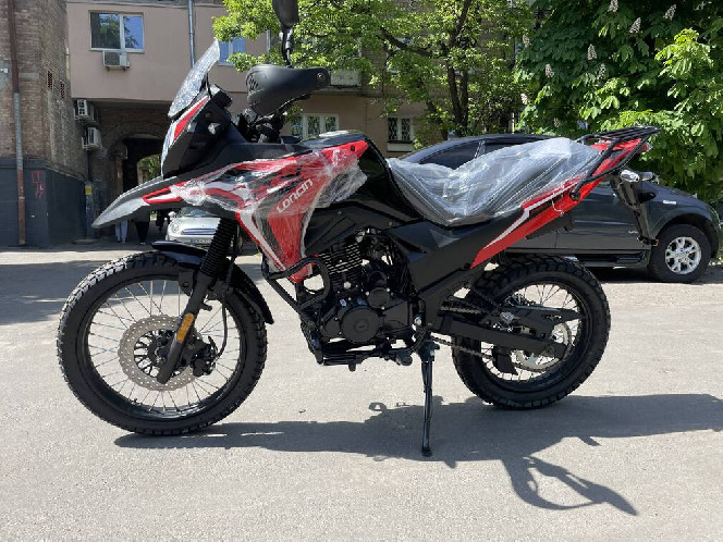 Мотоцикл LONCIN LX 200 GY-7A DS1