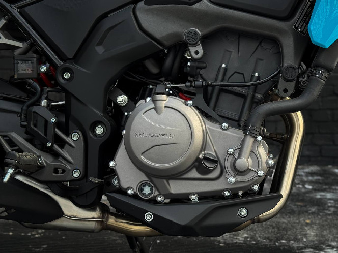 Мотоцикл MORBIDELLI MBP F352, Street EFI 17/17 ABS On-Road МКПП 6