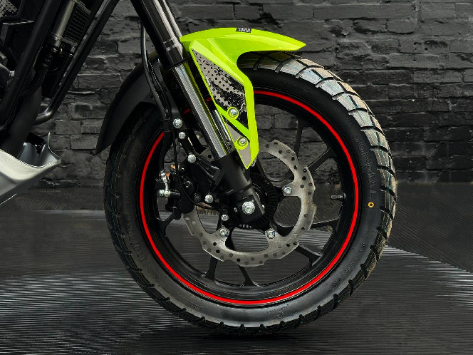 Мотоцикл SPARK SP300T-9