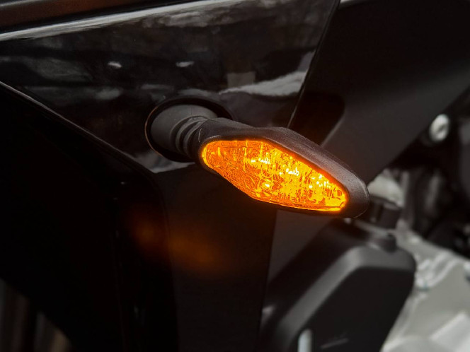 Мотоцикл CFMOTO 675NK