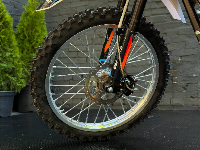 Мотоцикл BSE J3 ENDURO (175FMM)