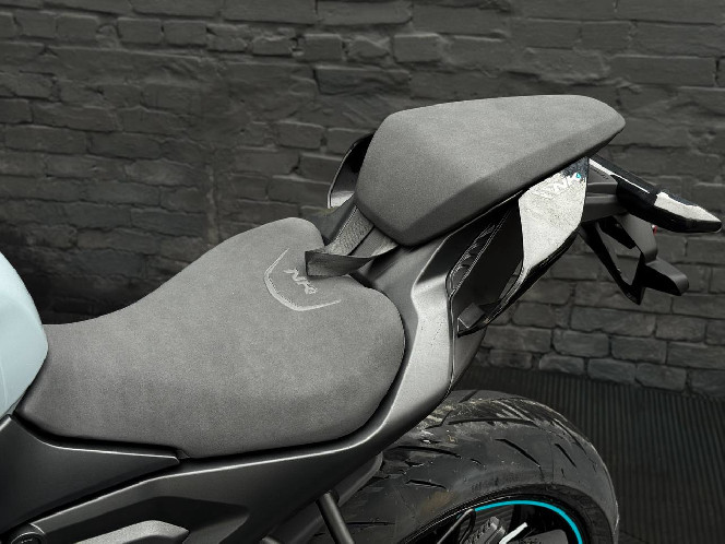 Мотоцикл CFMOTO 675NK