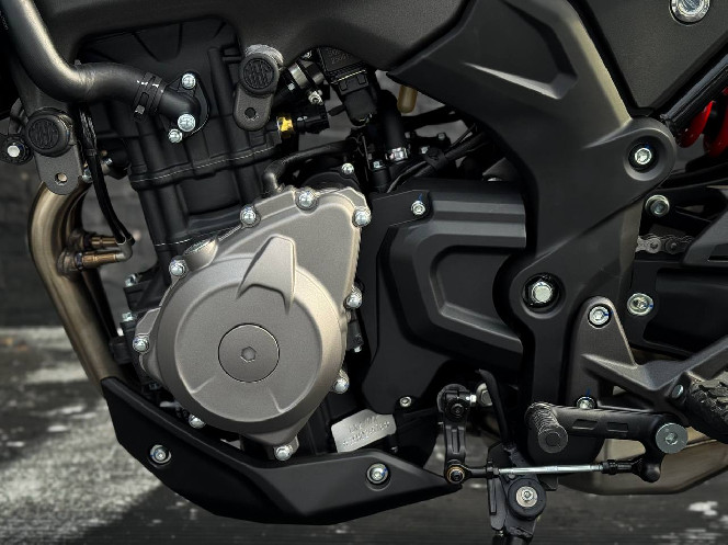 Мотоцикл MORBIDELLI MBP F352, Street EFI 17/17 ABS On-Road МКПП 6