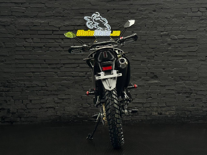 Мотоцикл SPARK SP300T-6
