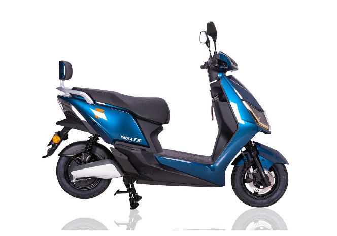 Електроскутер YADEA T5