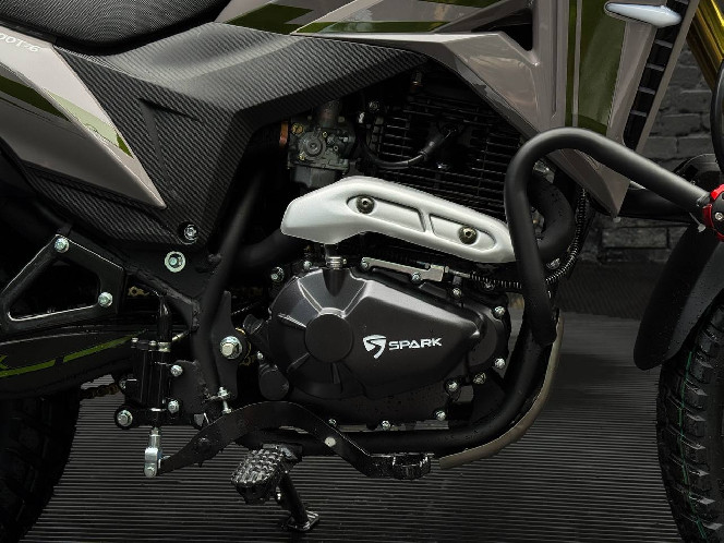 Мотоцикл SPARK SP300T-6