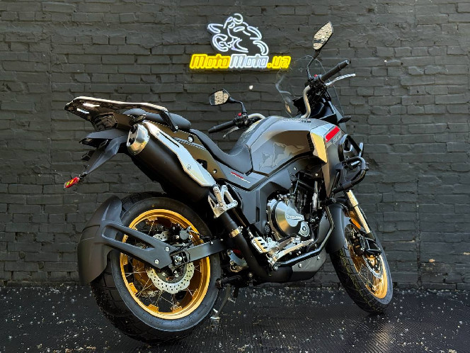 Мотоцикл CYCLONE RX600