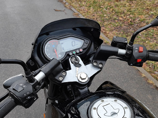 Мотоцикл BAJAJ PULSAR 180DTS-1, б/у (3 400 км)
